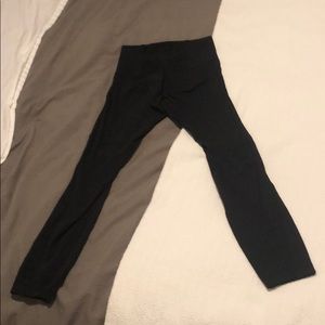 Black lace detail lululemon wunder under leggings